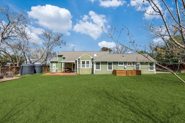 1113 Taulbee LN, Austin, TX 78757