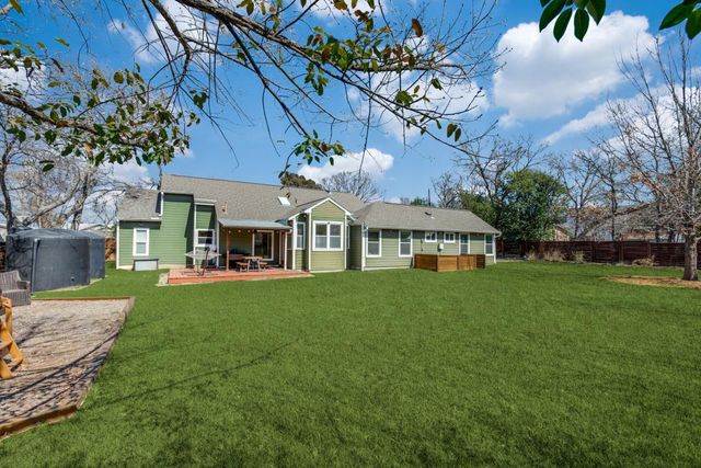 1113 Taulbee LN, Austin, TX 78757