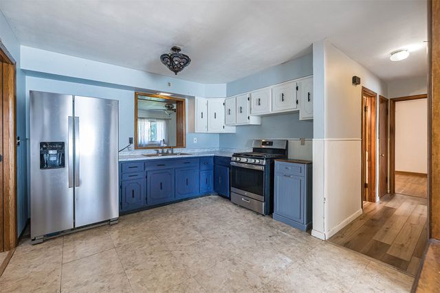 2648 PUTNAM Drive, Erie, PA 16511