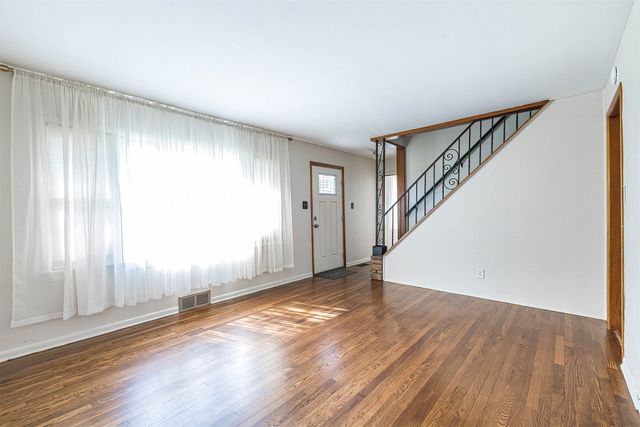 2648 PUTNAM Drive, Erie, PA 16511