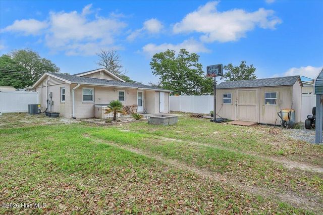 3331 Holden Beach Road SW, Supply, NC 28462