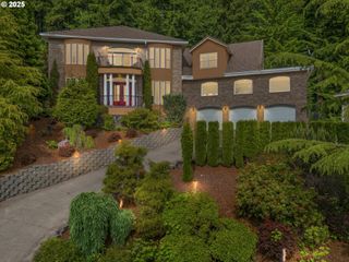 12712 Se 137TH Dr, Happy Valley, OR 97086