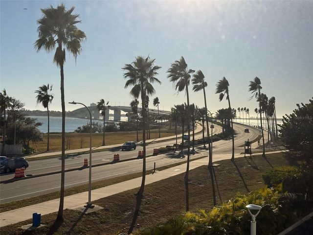 11 SUNSET DRIVE 105, Sarasota, FL 34236