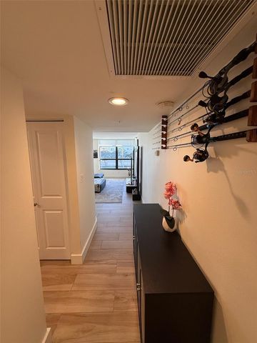 11 SUNSET DRIVE 105, Sarasota, FL 34236