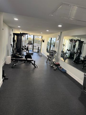 11 SUNSET DRIVE 105, Sarasota, FL 34236