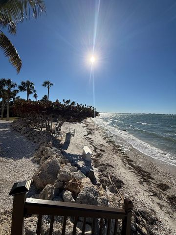 11 SUNSET DRIVE 105, Sarasota, FL 34236