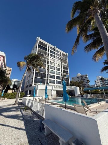 11 SUNSET DRIVE 105, Sarasota, FL 34236