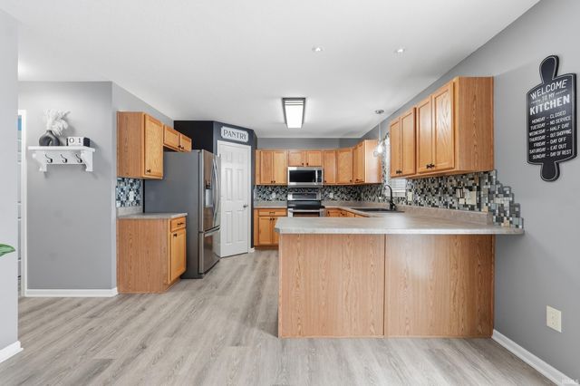 7912 Welland Court, Fort Wayne, IN 46835