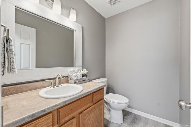 7912 Welland Court, Fort Wayne, IN 46835