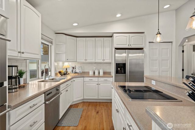 21503 SE 266th Street, Maple Valley, WA 98038