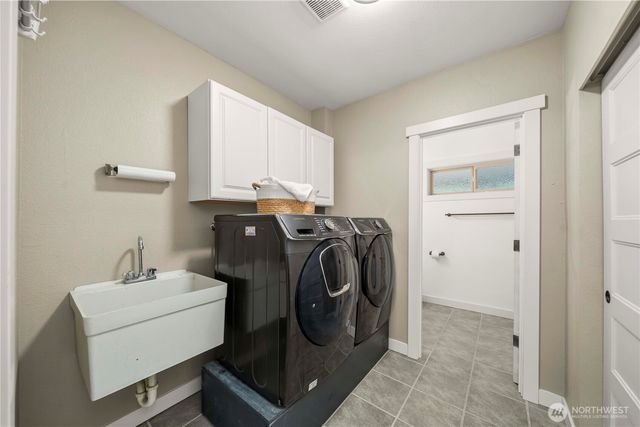 21503 SE 266th Street, Maple Valley, WA 98038