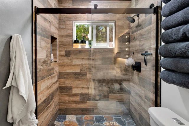 1074 Yellowstone Drive, Wrightwood, CA 92397