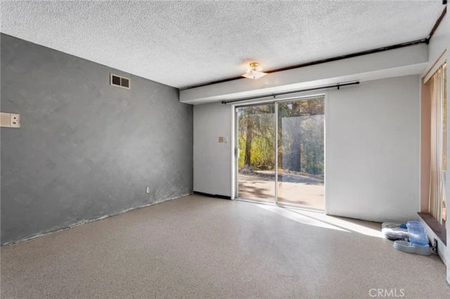 1074 Yellowstone Drive, Wrightwood, CA 92397