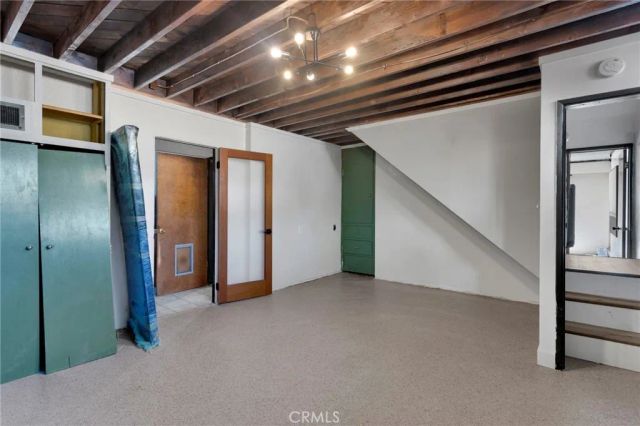 1074 Yellowstone Drive, Wrightwood, CA 92397