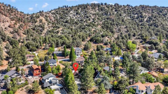 1074 Yellowstone Drive, Wrightwood, CA 92397