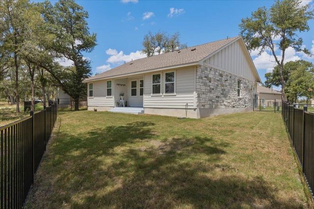 242 Reveille DR, Kyle, TX 78640