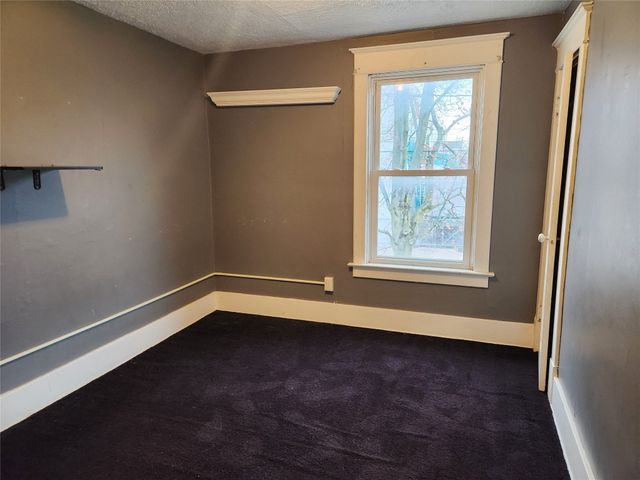 933 W 27TH Street, Erie, PA 16508