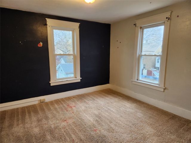 933 W 27TH Street, Erie, PA 16508