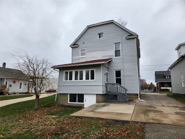 933 W 27TH Street, Erie, PA 16508