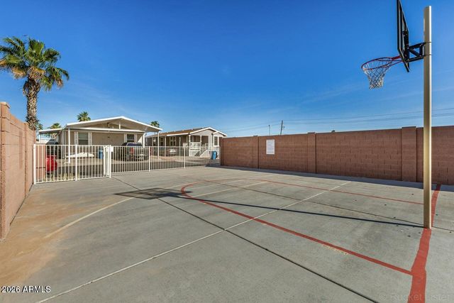2140 E Michigan Avenue 31, Phoenix, AZ 85022