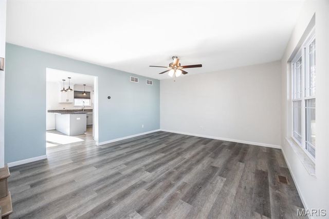 500 Somerset Drive, Granite City, IL 62040