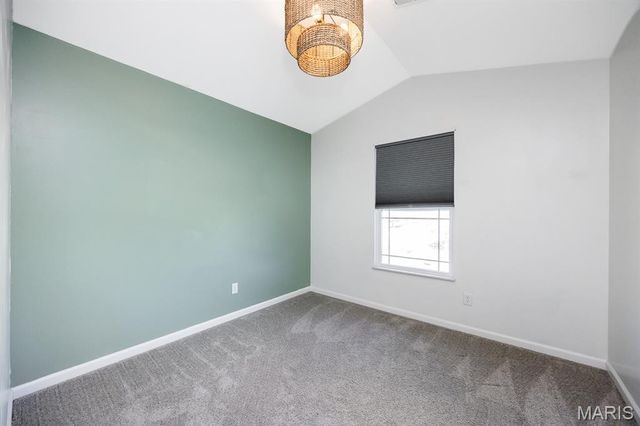 500 Somerset Drive, Granite City, IL 62040