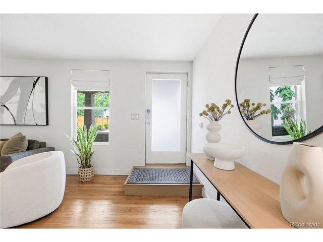 3942 Osage St, Denver, CO 80211