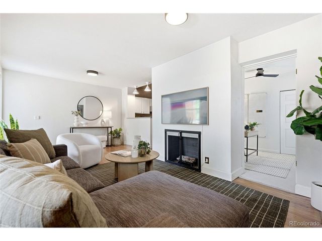 3942 Osage St, Denver, CO 80211