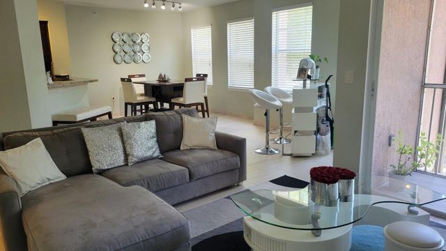 6920 W Sample Road, Coral Springs, FL 33067
