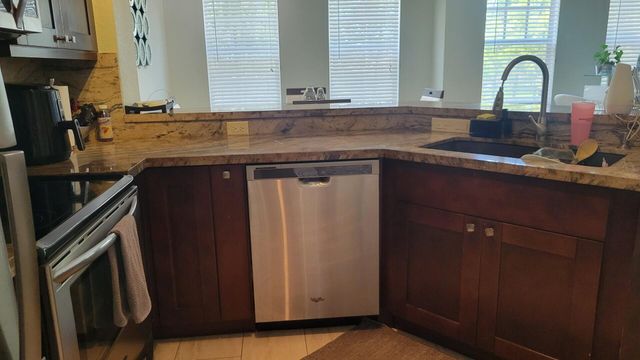 6920 W Sample Road, Coral Springs, FL 33067