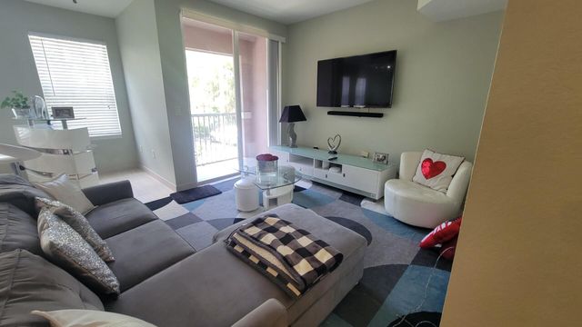 6920 W Sample Road, Coral Springs, FL 33067