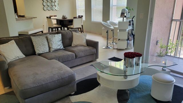 6920 W Sample Road, Coral Springs, FL 33067