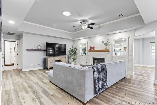 8508 N 102nd East Avenue, Owasso, OK 74055