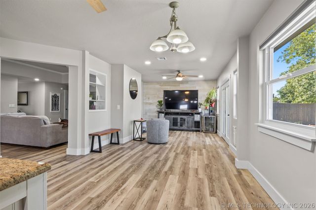 8508 N 102nd East Avenue, Owasso, OK 74055