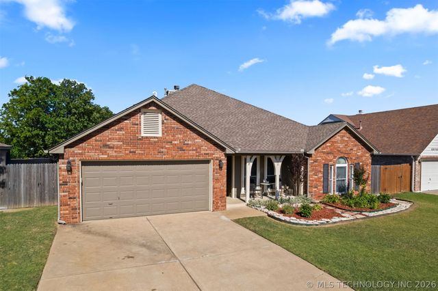 8508 N 102nd East Avenue, Owasso, OK 74055