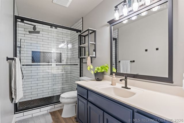 8508 N 102nd East Avenue, Owasso, OK 74055