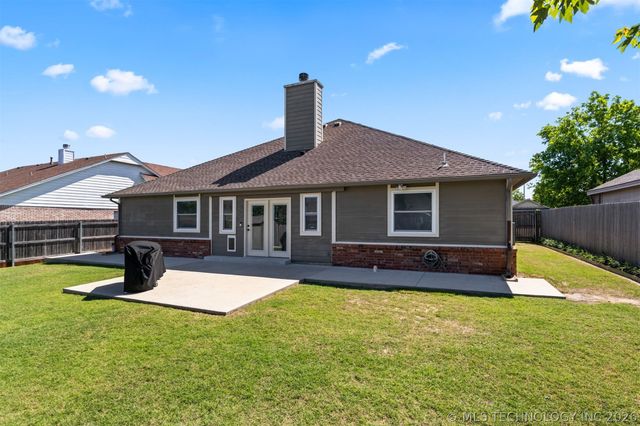 8508 N 102nd East Avenue, Owasso, OK 74055