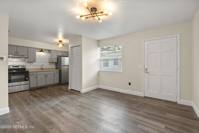 3329 MAYFLOWER Street 3331, Jacksonville, FL 32205