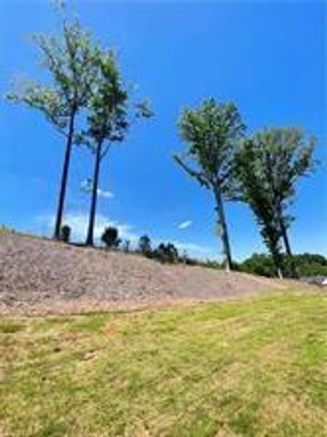 52 Suwannee Way, Jefferson, GA 30549