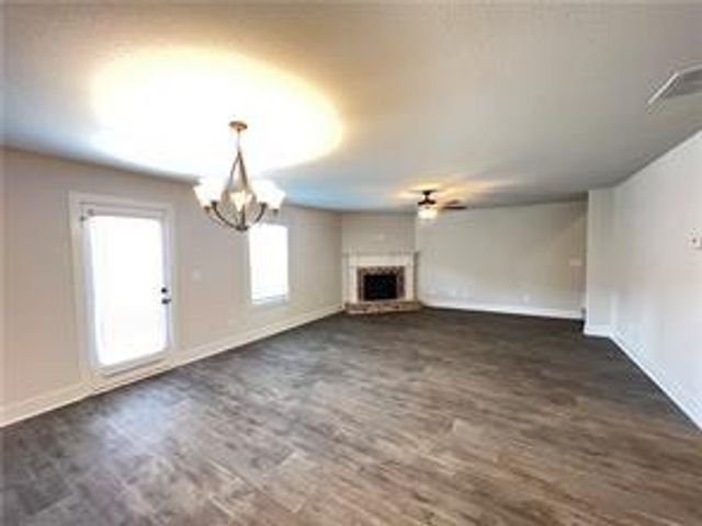 52 Suwannee Way, Jefferson, GA 30549