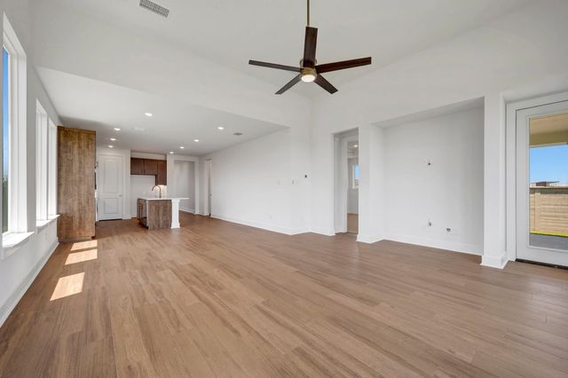 8001 Autumn Sage Trail, Denton, TX 76207