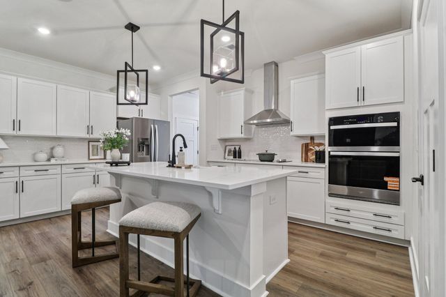 574 Tasmanian Oak Alley NW, Aiken, SC 29801