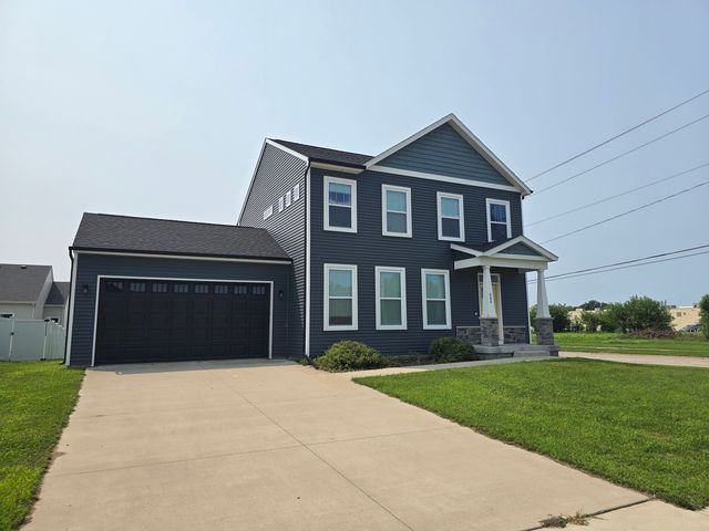 600 17th Avenue, Silvis, IL 61282