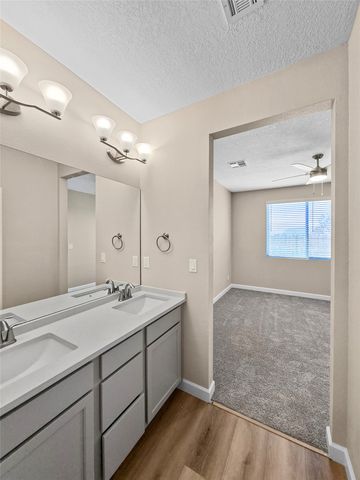 4069 Fairly, Santa Fe, NM 87507