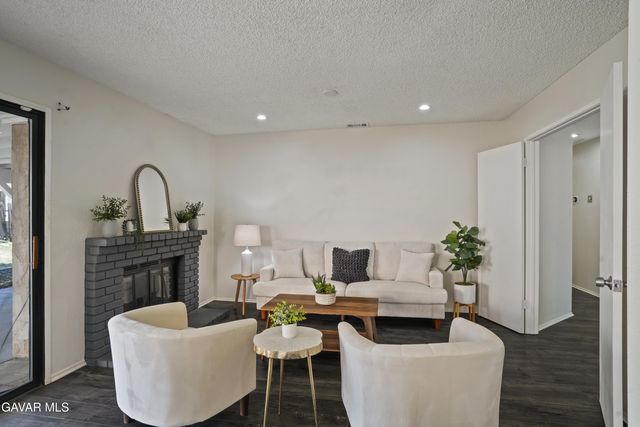 37702 E 50th Street, Palmdale, CA 93552