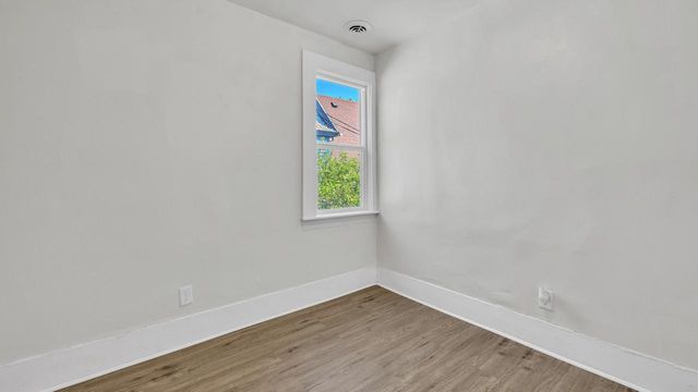 933 St Clair AVENUE, Sheboygan, WI 53081