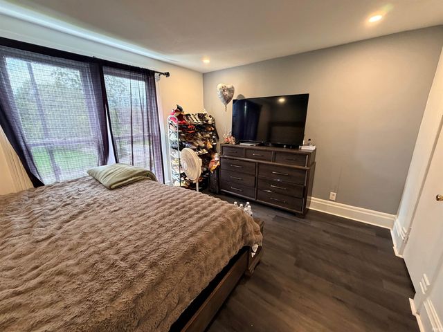 2737 Hoagland Avenue, Fort Wayne, IN 46807