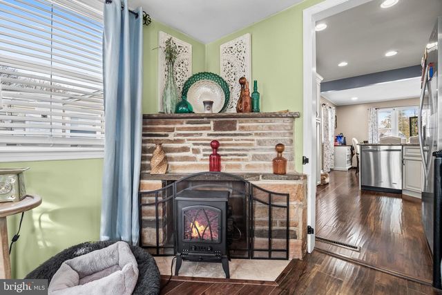 321 MAY AVE, West Deptford, NJ 08096