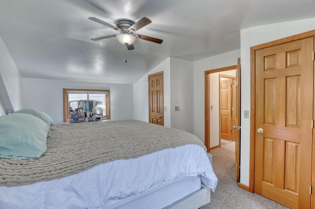 4857 N Navajo AVENUE, Glendale, WI 53217