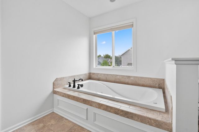 7769 Presque Isle Drive, Kalamazoo, MI 49009